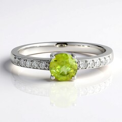 Anello in argento con Sfene