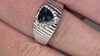 Zilveren ring met een Londen-blauwe topaas (de Melo Essence)