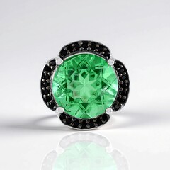 Ciondolo in argento con Quarzo Verde Smeraldo