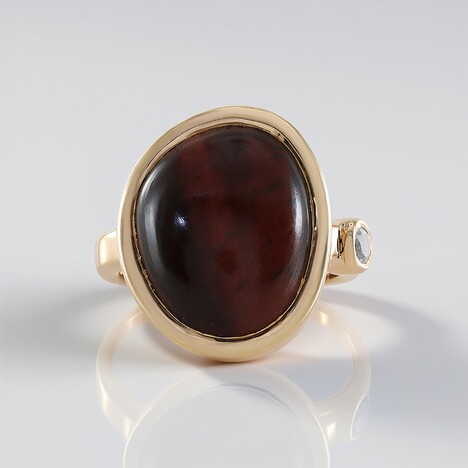 Anello in argento con Occhio di Tigre Rosso