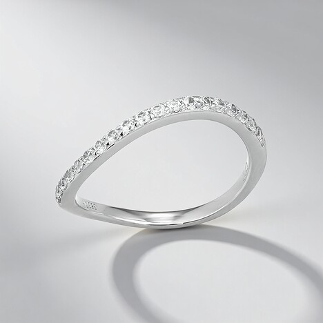 Anello in argento con Zircone