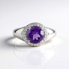 Anello in argento con Ametista Siberiana