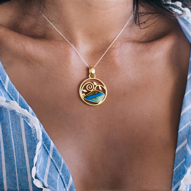 Ciondolo in argento con Opale di Atacama (Bali Barong)