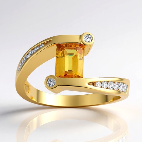 Anello in oro con Zaffiro Giallo Ban Ka Cha (de Melo Gold)