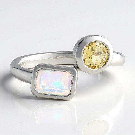 Anello in argento con Opale di Welo