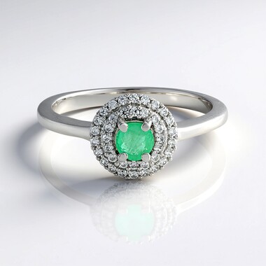 Bague en argent et Emeraude de Colombie