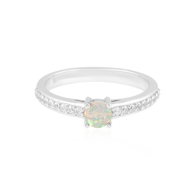 Anello in argento con Opale di Welo
