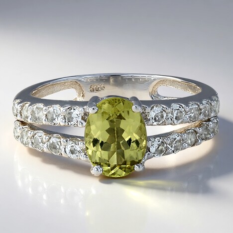 Anello in argento con Apatite Lemon