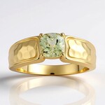 Anello in oro con Diasporo cangiante