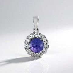 Ciondolo in argento con Tanzanite