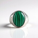 Anello in argento con Malachite (Adela Silber)