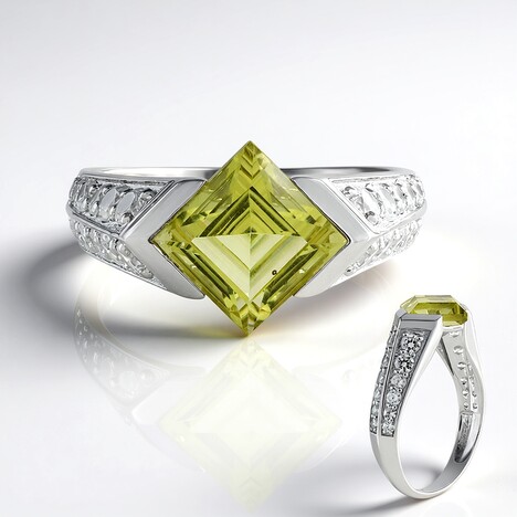 Anello in argento con Quarzo Ouro Verde (de Melo Essence)