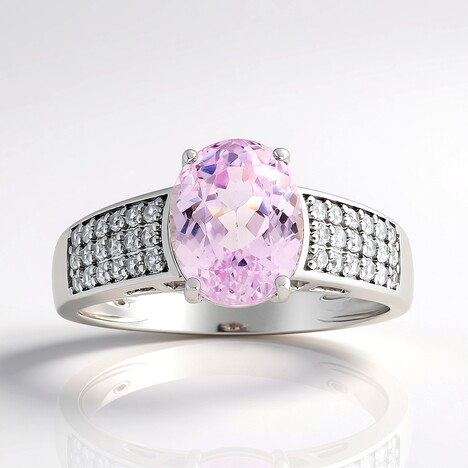 Anello in argento con Kunzite