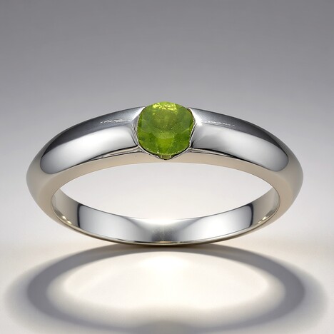 Anello in argento con Idocrasio