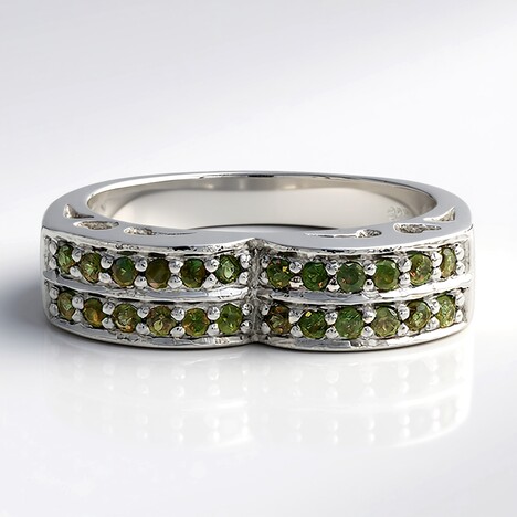 Anello in argento con Alessandrite