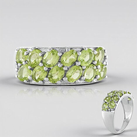 Anello in argento con Peridoto