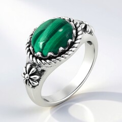 Anello in argento con Malachite