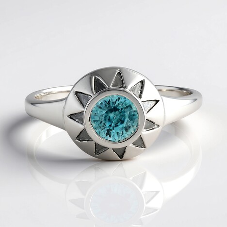 Anello in argento con Zircone Ratanakiri (SAELOCANA)