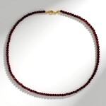 Collar en plata con Granate