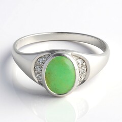 Anello in argento con Crisoprasio Imperiale