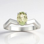 Bague en argent et Diaspore à couleur changeante