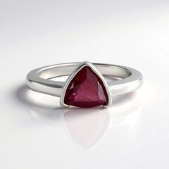 Bague en argent et Rubis de Madagascar