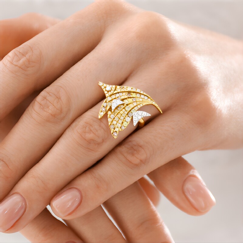 Anello in oro con Diamante Fancy SI2 (CIRARI)