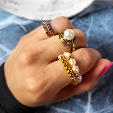 Anillo en oro con Perlas del Mar del Sur (de Melo)