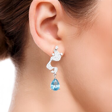 Pendientes en plata con Zircón de Ratanak Kirí (SAELOCANA)