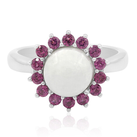 Zilveren ring met een Witte Jadeiet (Annette)