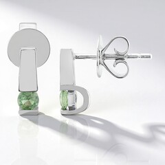 Orecchini in argento con Zaffiro Verde di Tuléar  (Pallanova)
