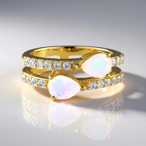 Anello in argento con Opale di Welo (Adela Silber)