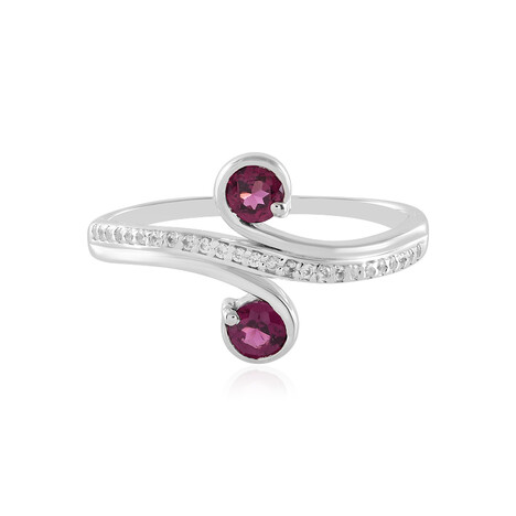 Anello in argento con Granato Magenta