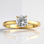 Anello in argento con Topazio Bianco
