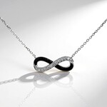 Collana in oro con Onice Nero (CIRARI)