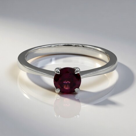 Anello in argento con Rodolite