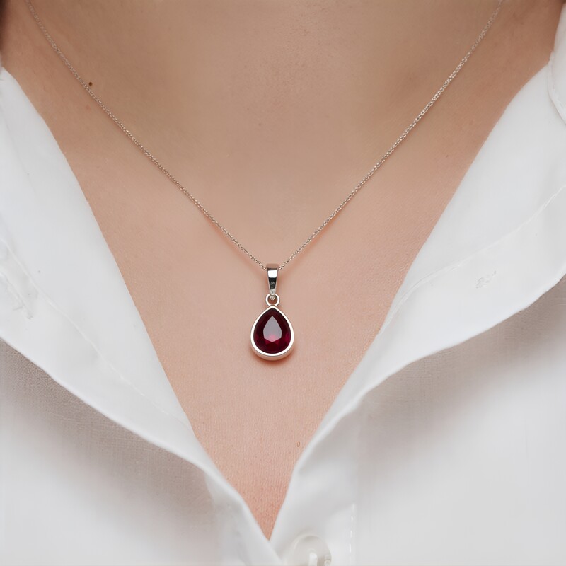 Bemainty Ruby Silver Pendant