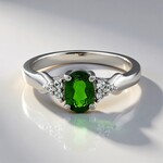 Bague en argent et Diopside de Russie