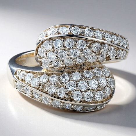 Anello in argento con Zircone