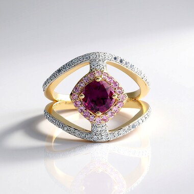 Magenta-Granat-Goldring (SUHANA)