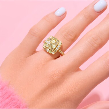 Anello in oro con Diamante Fancy SI2 (CIRARI)