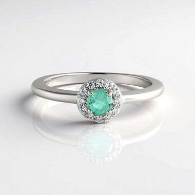 Anello in argento con Smeraldo Russo