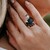 Bague en argent et Spinelle noir