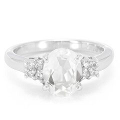 Anello in argento con Petalite