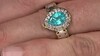 Anillo en plata con Topacio Paraíba (Gems en Vogue)