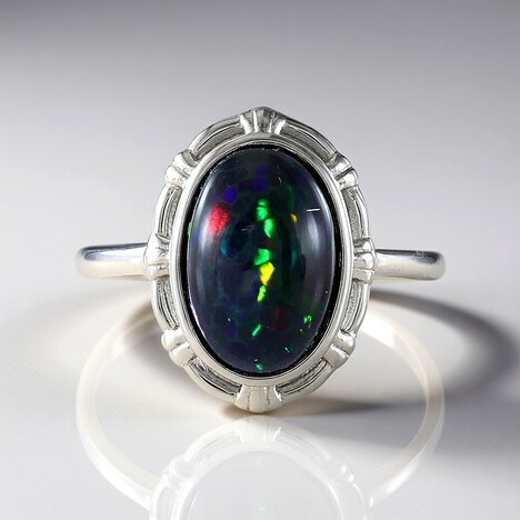 Anello in argento con Opale Mezezo