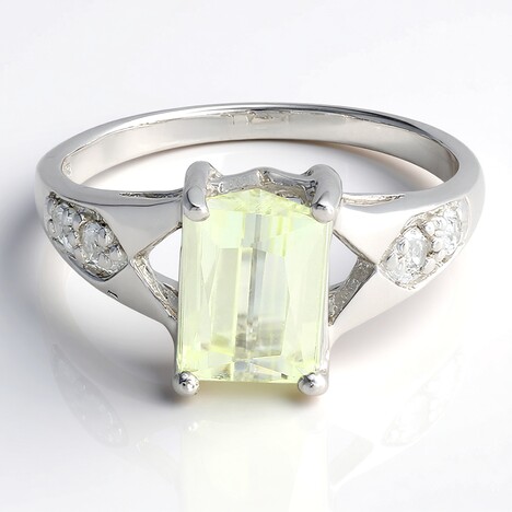 Anello in argento con Kunzite Canarino