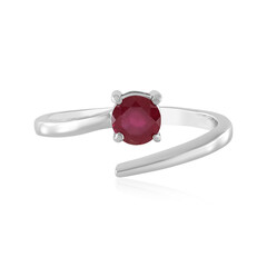 Anello in argento con Rubino del Madagascar