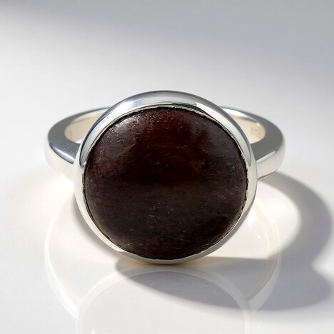Anello in argento con Thulite