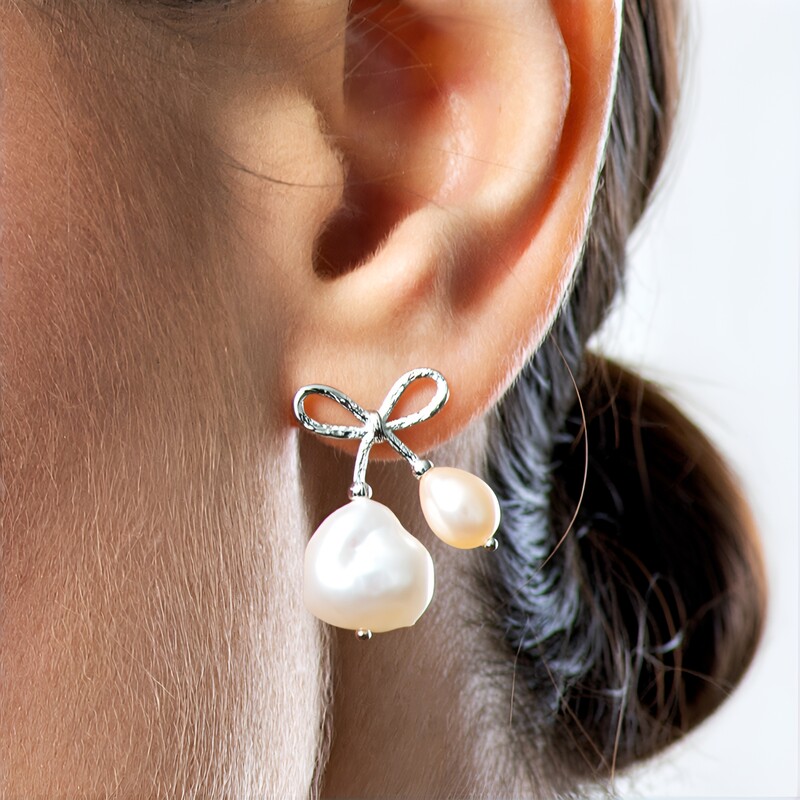 Orecchini in argento con Perla d'Acqua Dolce Bianca